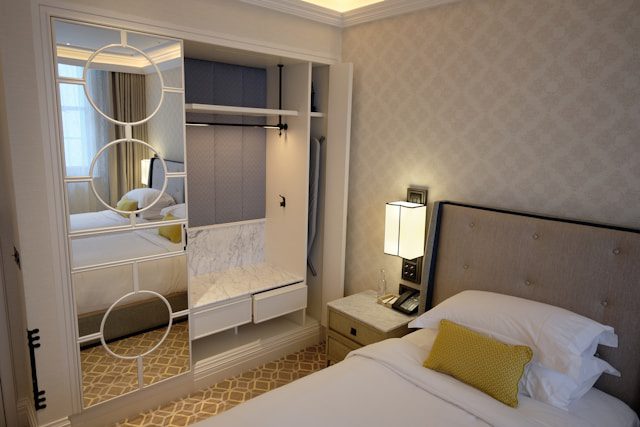 fitted bedroom furniture