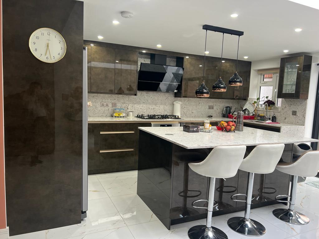 Fitted Kitchen Furniture