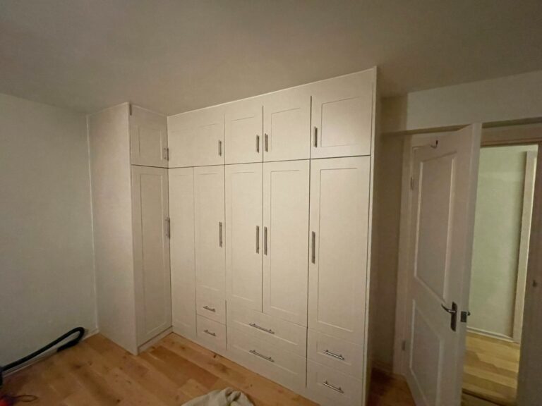 Built In Wardrobes