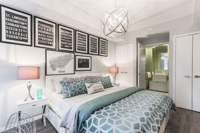 fitted bedroom furniture
